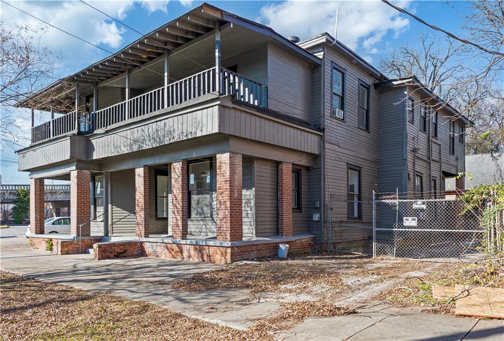 213 16th Street
