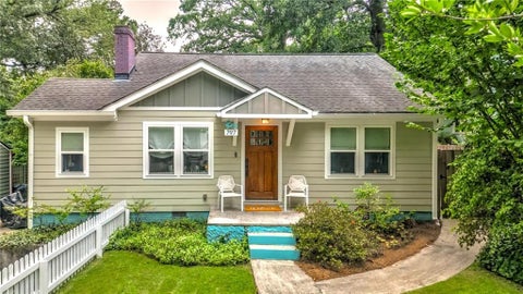 Photo of 797 Stokeswood Avenue SE, Atlanta, GA 30316 (MLS # 7829849)