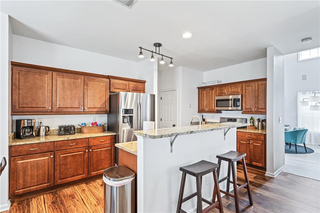 2481 Rosecrest Place NE