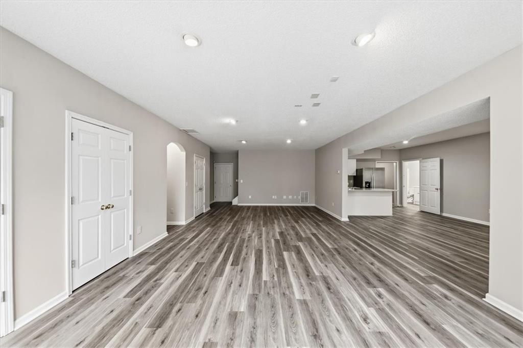 Arbor Springs - Residential