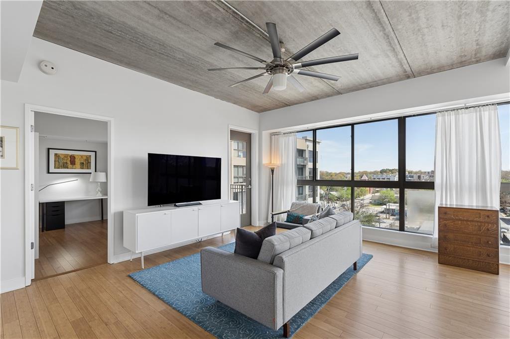 563 Memorial Drive SE 501