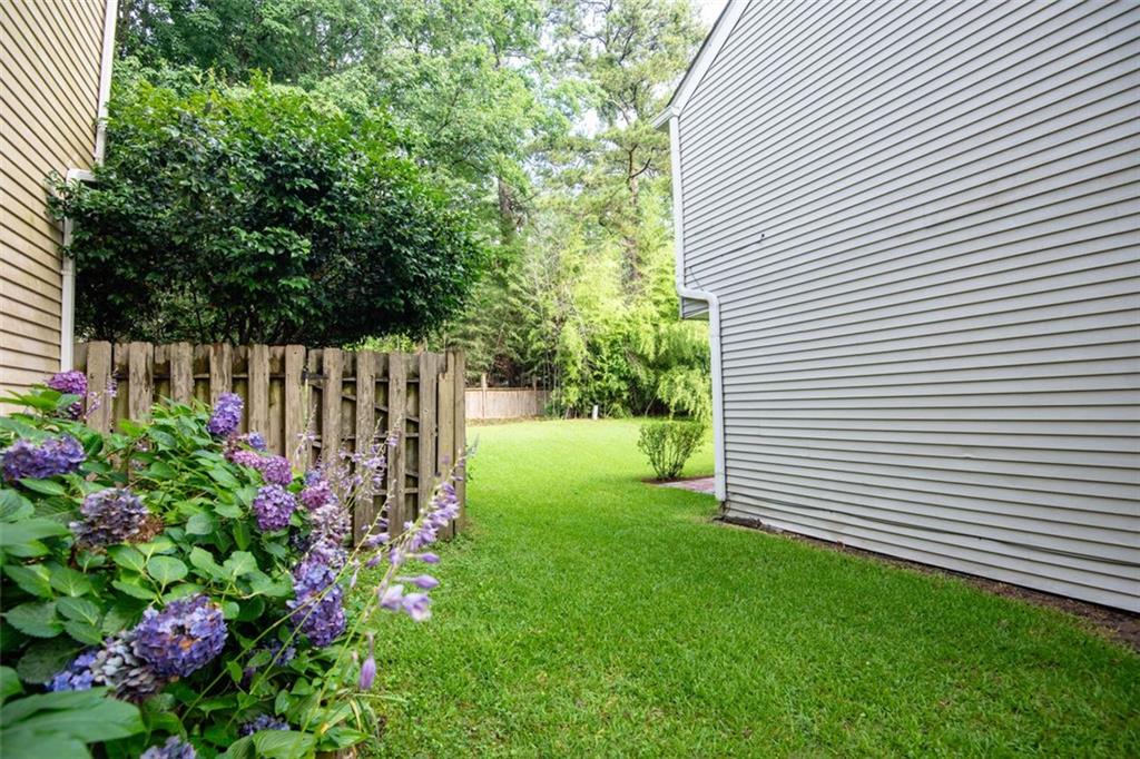 3053 Shadow Walk Lane