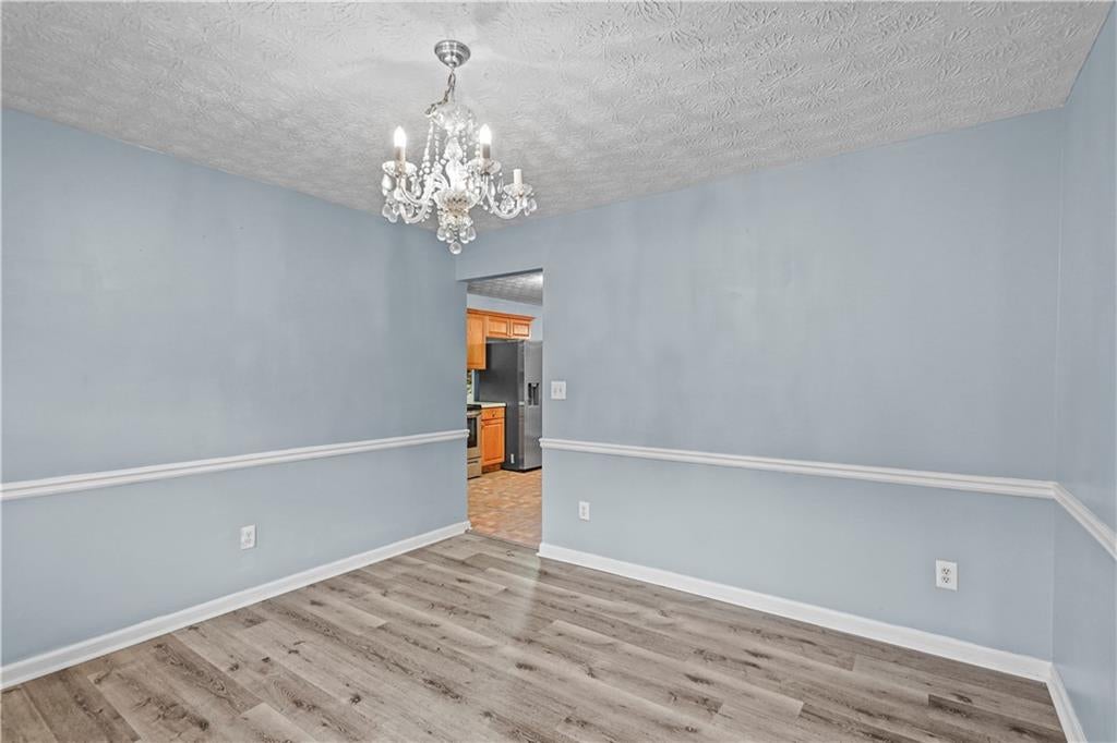 190 Overlook Drive
