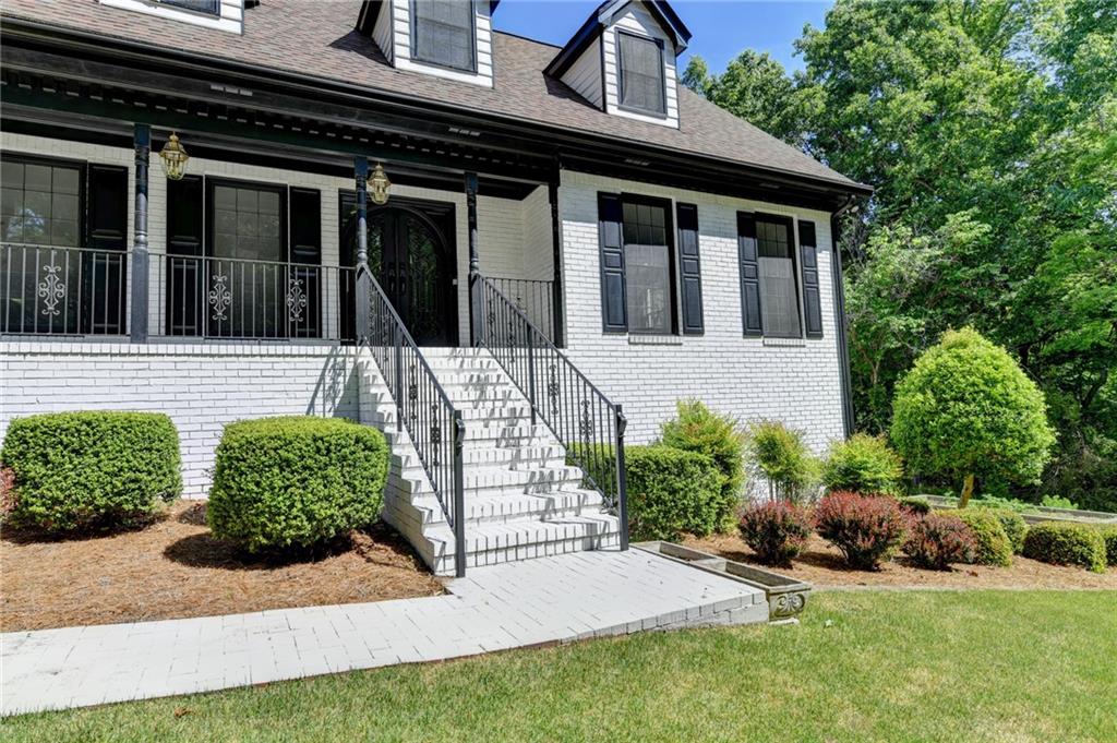1505 Old Fountain Road