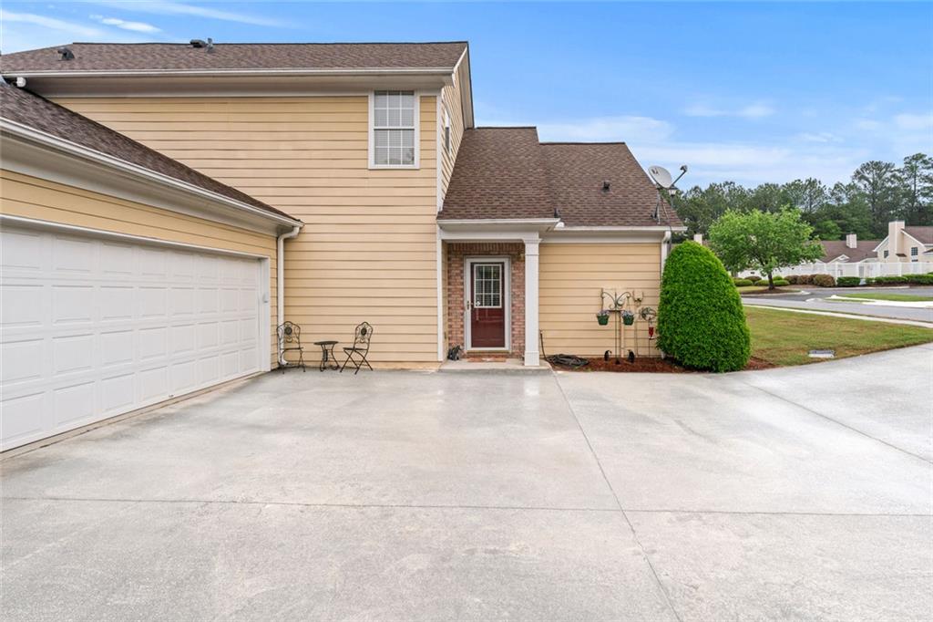 202 Accord Lane SW