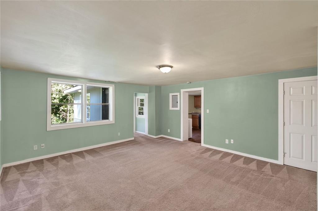 5749 Pinecrest Road