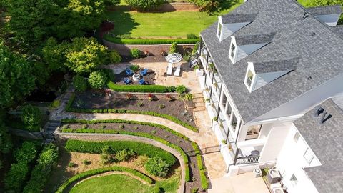 A home in Flowery Branch