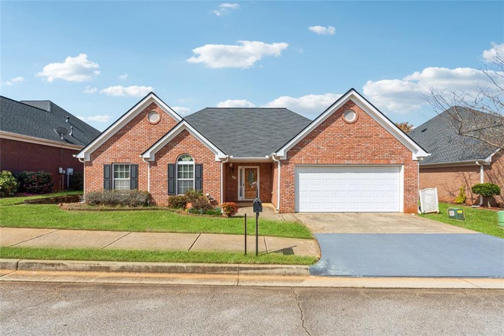 219 Prominent Loop, Mcdonough, Georgia image 4