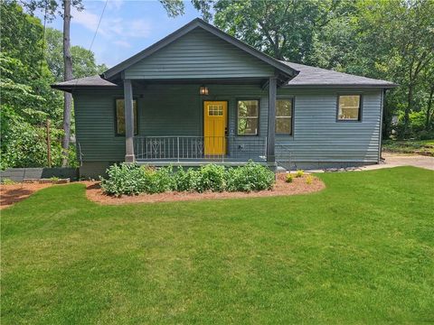 Homes For Sale - 1497 Elizabeth Lane<br/> East Point, GA 30344