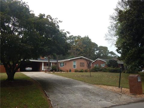 3111 Edgewater Drive Gainesville GA 30501