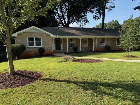 2545 Glenrock Drive Decatur GA 30032