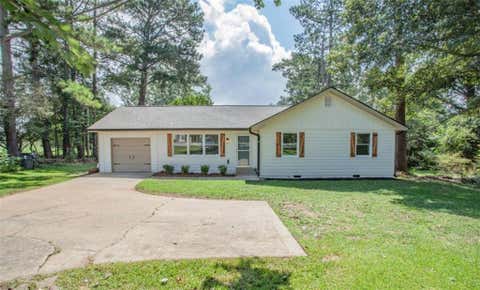 Homes For Sale - 327 N Highway 113<br/> Carrollton, GA 30117