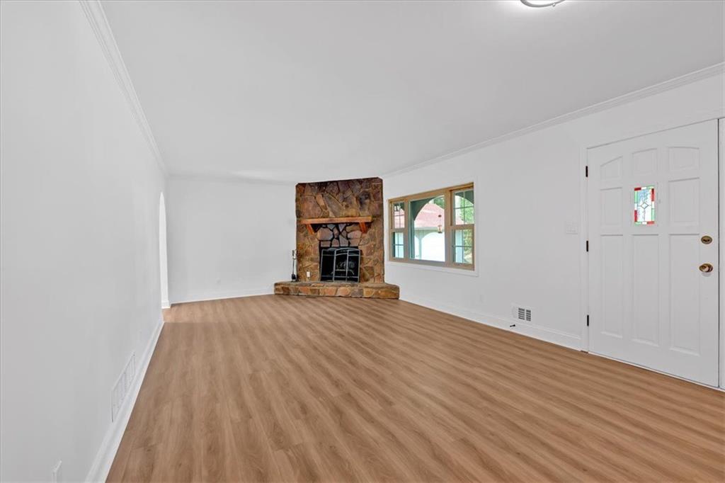 Colonial Park - Residential