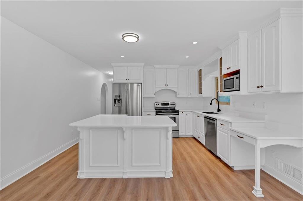 Colonial Park - Residential