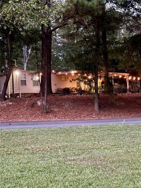 Homes For Sale - 5400 Kings Camp C16 Road<br/> Acworth, GA 30102