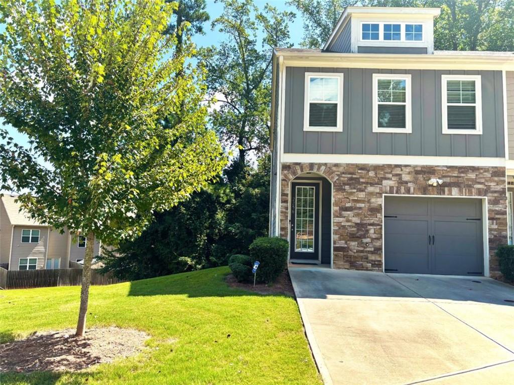 2256 Triple Crown Lane