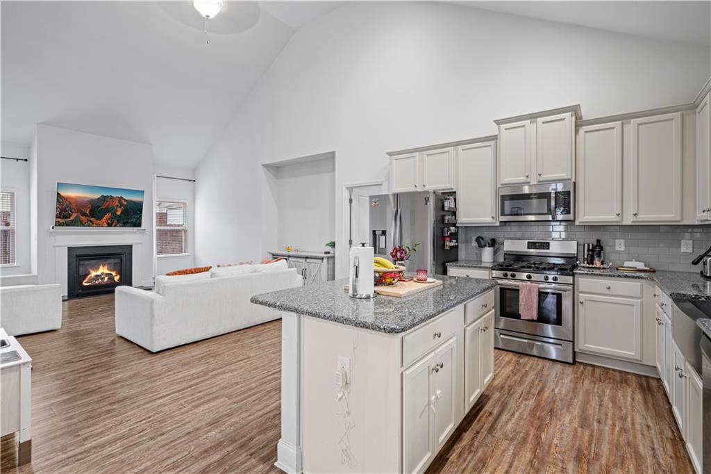 25 Blarneystone Way, Adairsville, Georgia image 3