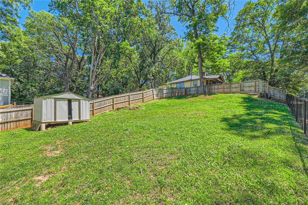 1331 Memorial Drive, Atlanta, Georgia image 28