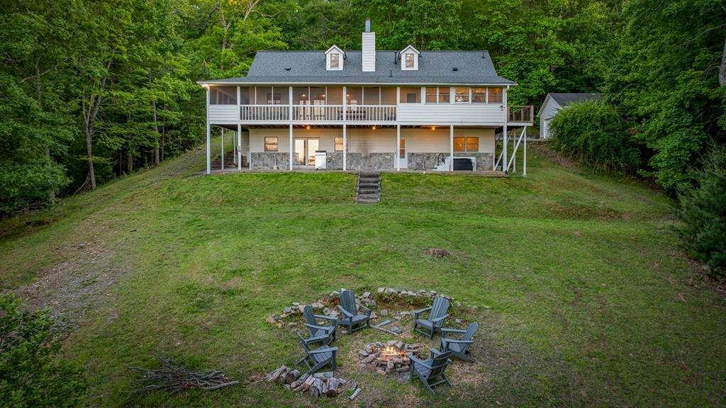 760 River Bend Lane