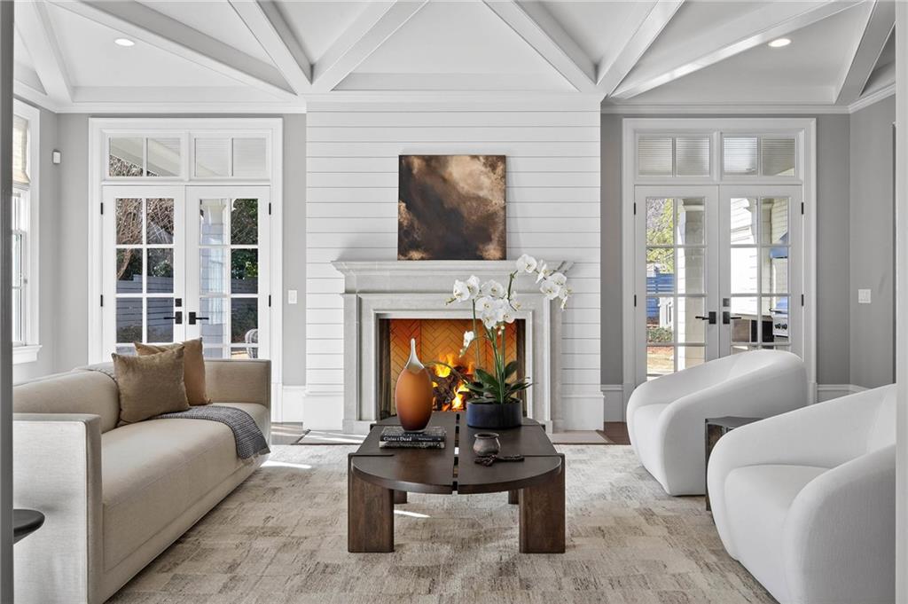 1646 Friar Tuck Road NE