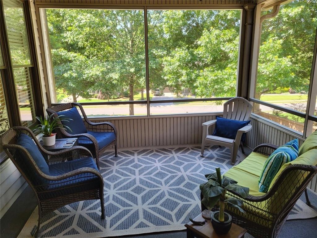 215 Haleys Court