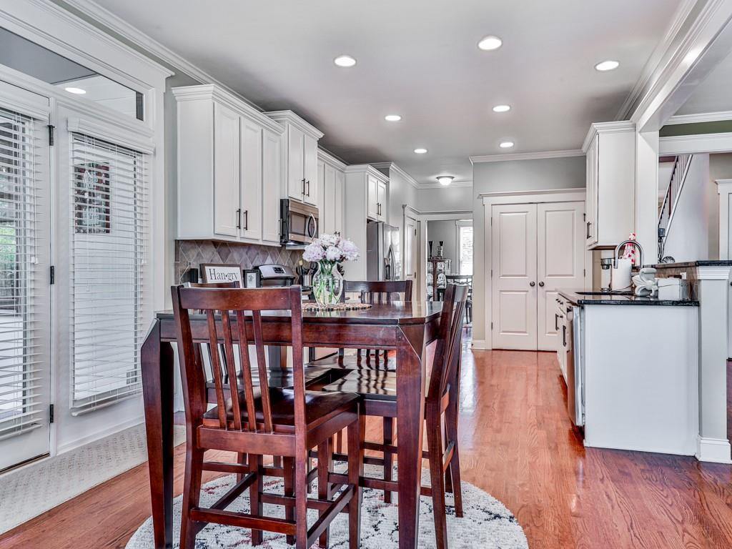 215 Haleys Court, Woodstock, Georgia image 15