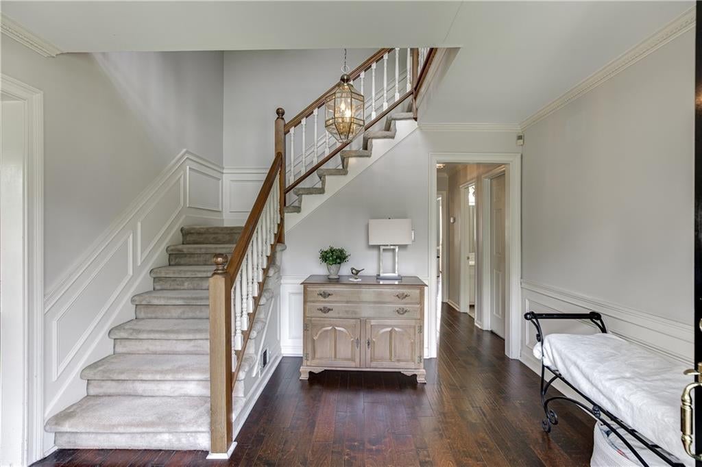 1331 Lakeshore Drive