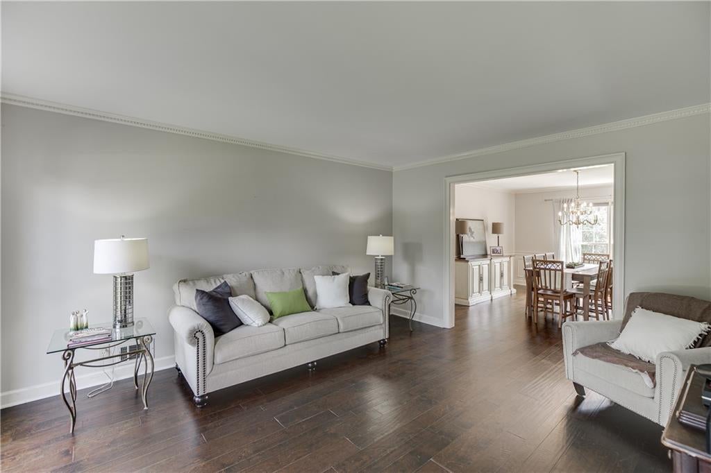 1331 Lakeshore Drive