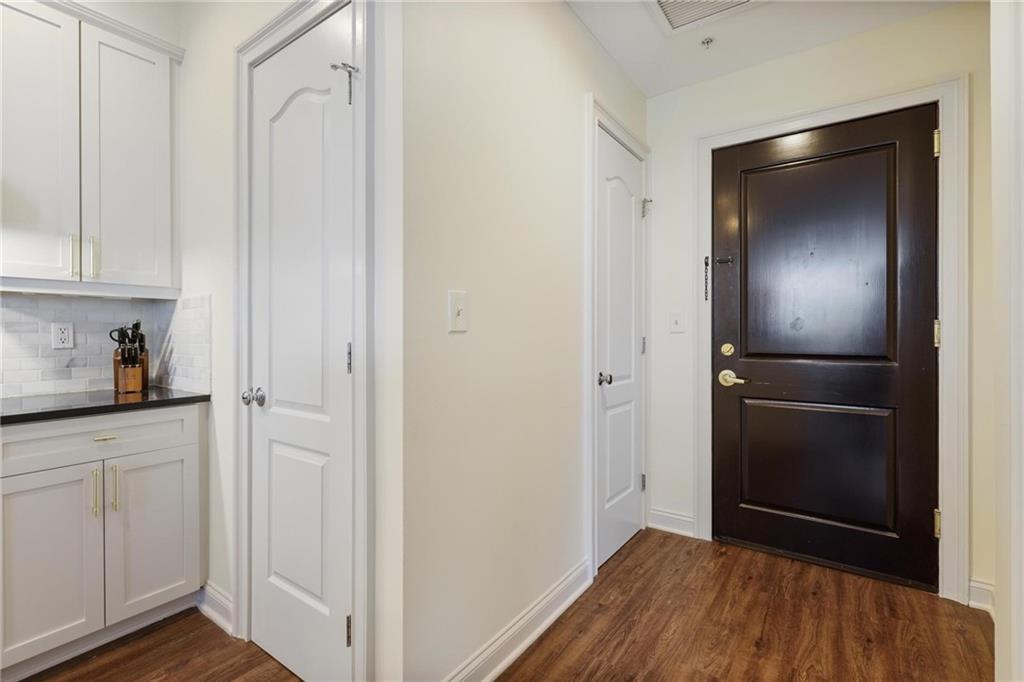 2828 Peachtree Road NW 903