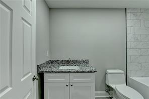 6550 Deerings Lane, Peachtree Corners, Georgia image 16