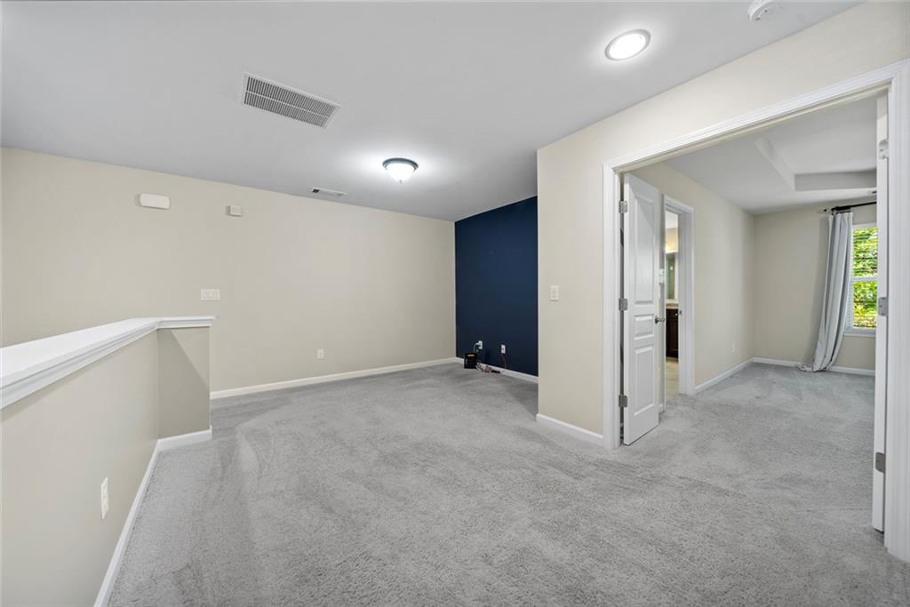 LENOX OVERLOOK - Residential