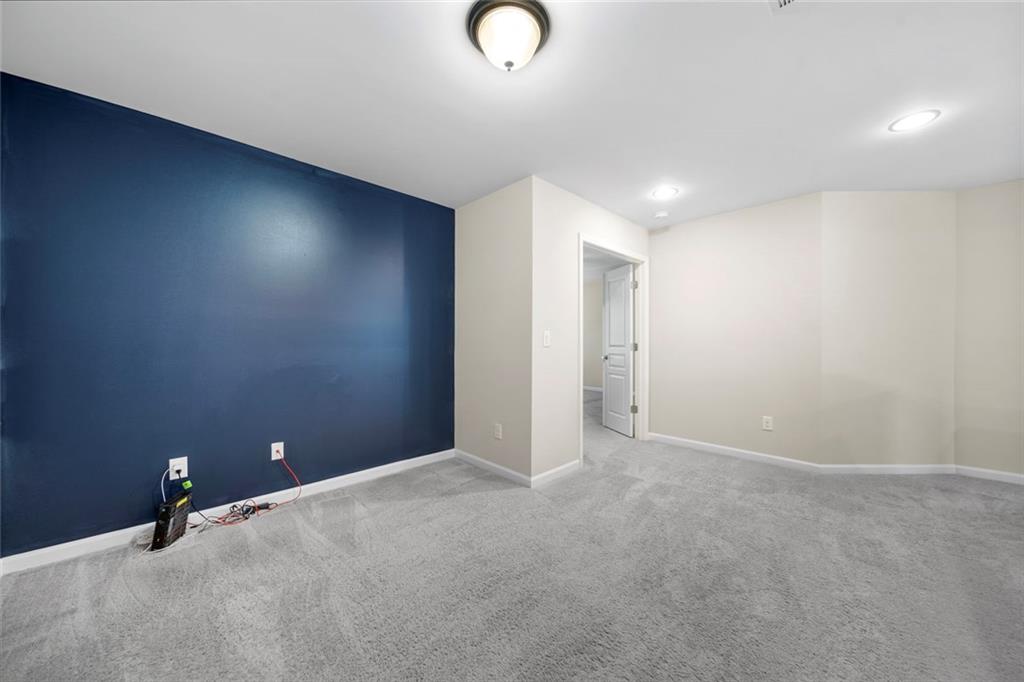 LENOX OVERLOOK - Residential