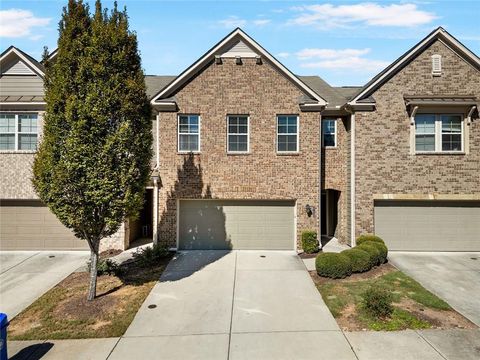 2126 Knoll Place NE Atlanta GA 30329