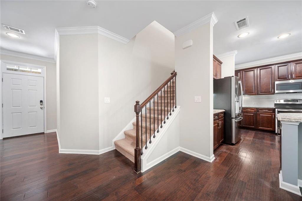 LENOX OVERLOOK - Residential