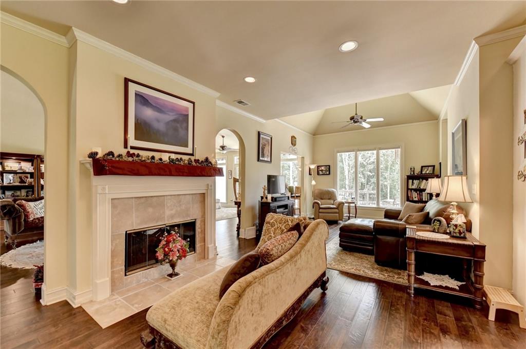7020 Grassmoor Grange Way, Cumming, Georgia image 46