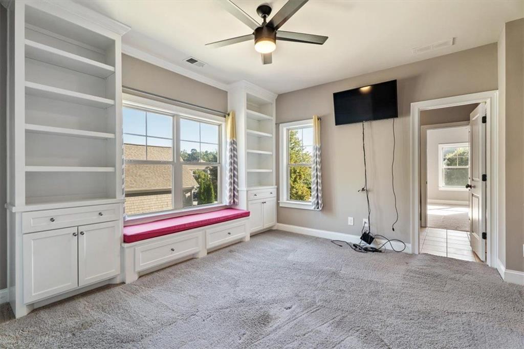 Mabry Manor - Residential