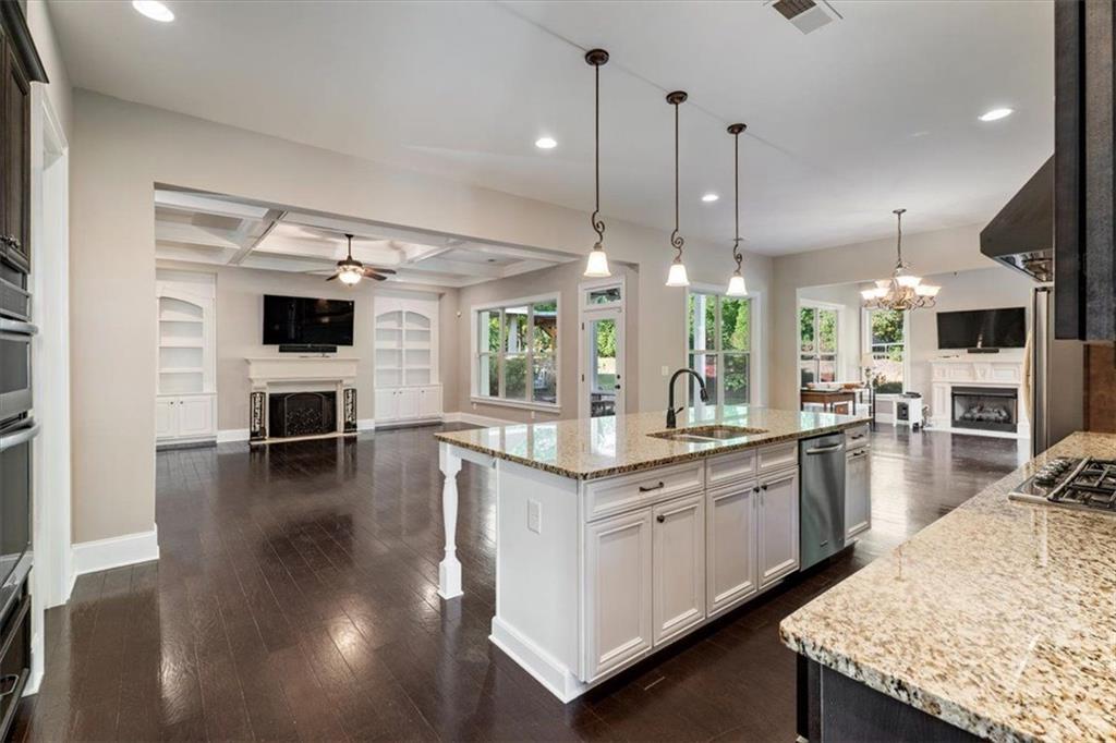 Mabry Manor - Residential