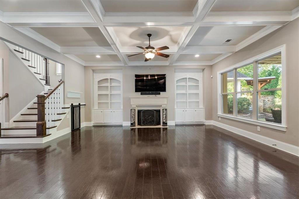 Mabry Manor - Residential