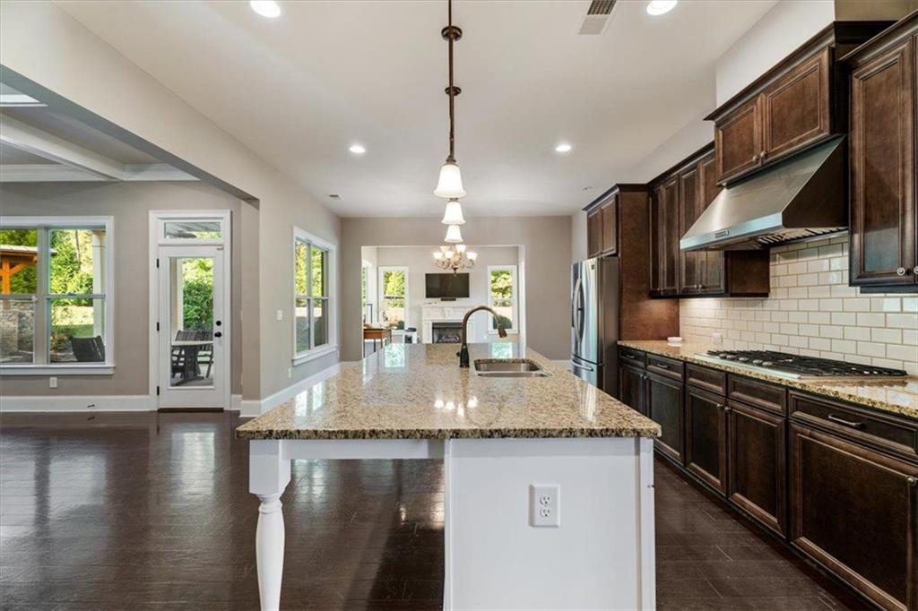 Mabry Manor - Residential