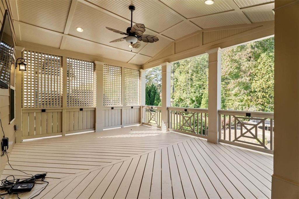 Mabry Manor - Residential