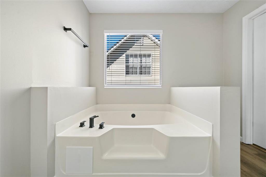 826 Shore Drive, Lithonia, Georgia image 16
