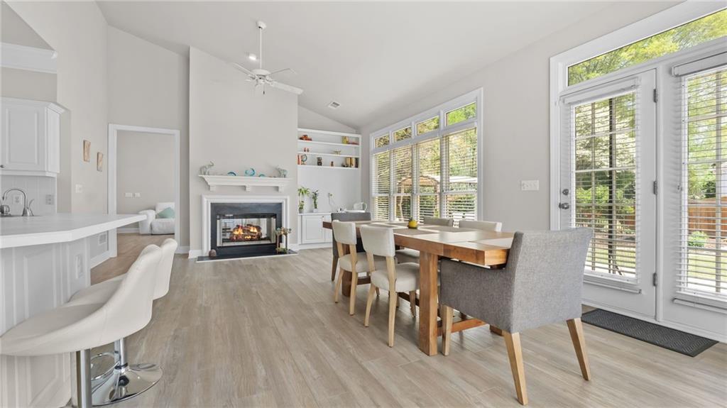 300 Craighead Drive, Sandy Springs, Georgia image 10
