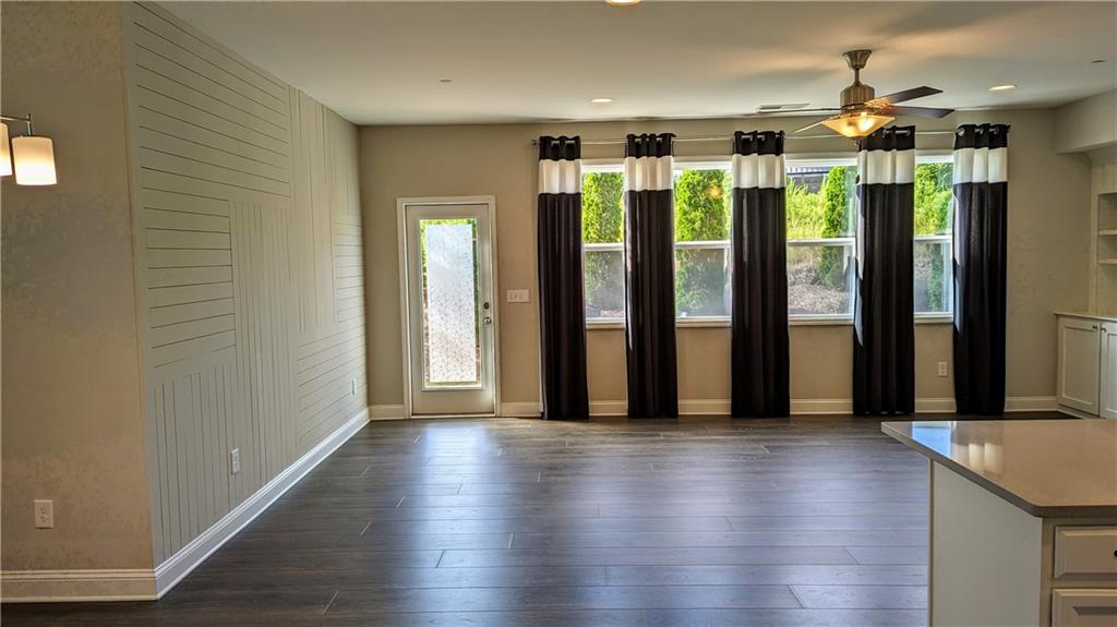 Addison Point - Residential
