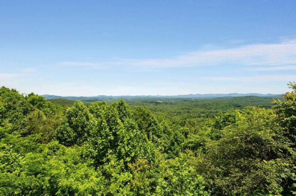 231 Sunrock Mountain Trail
