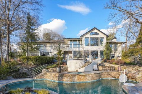 7 Whitewater Trail Atlanta GA 30327