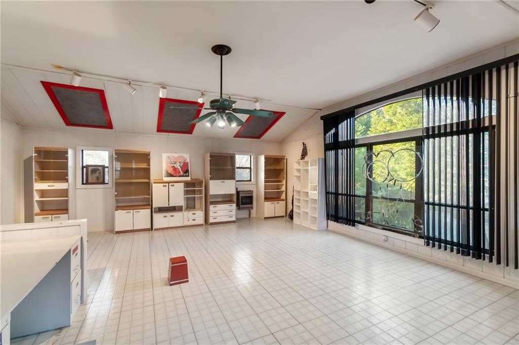 1845 Branch Valley Drive, Roswell, Georgia image 28