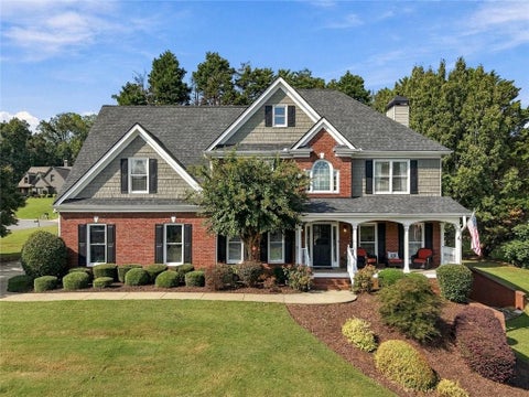 Homes For Sale - 4910 Montclair Trail<br/> Cumming, GA 30040
