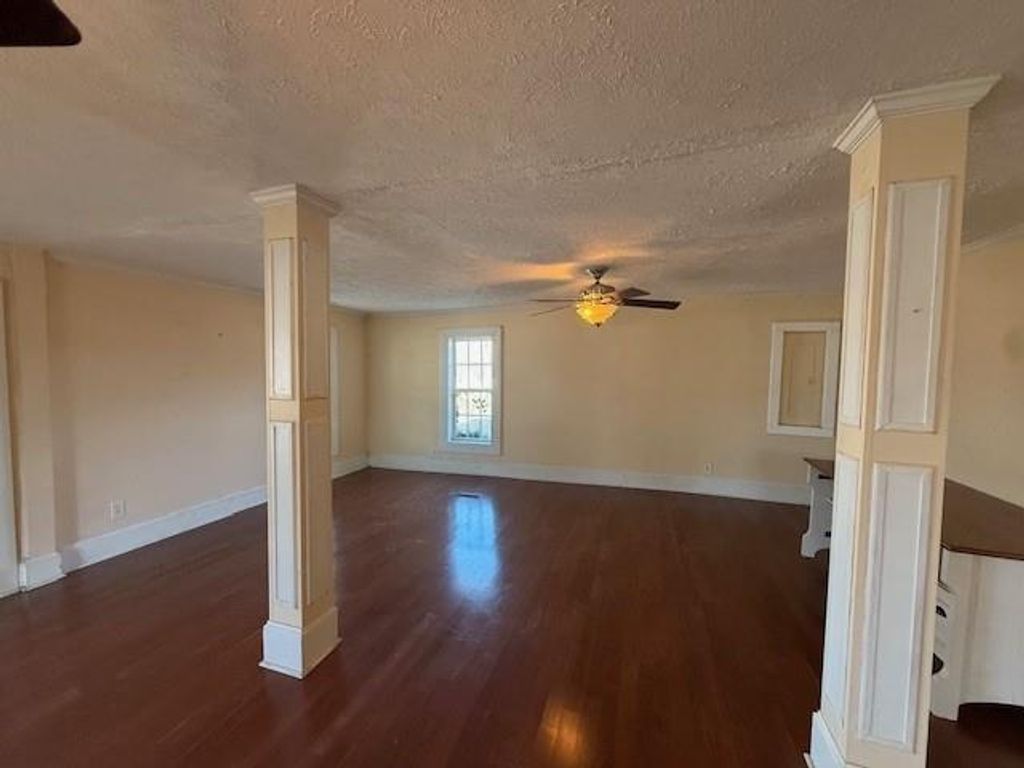Photo of 709 College Street, Calhoun, GA 30701 (MLS # 7693219)