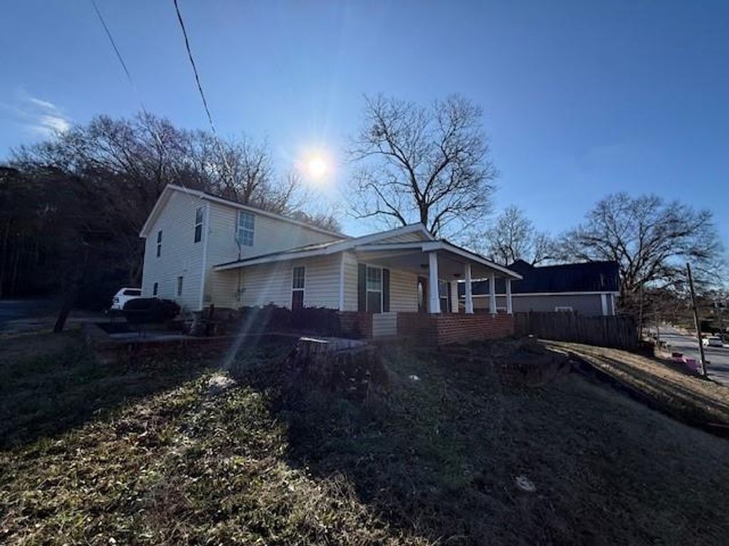 Photo of 709 College Street, Calhoun, GA 30701 (MLS # 7693219)