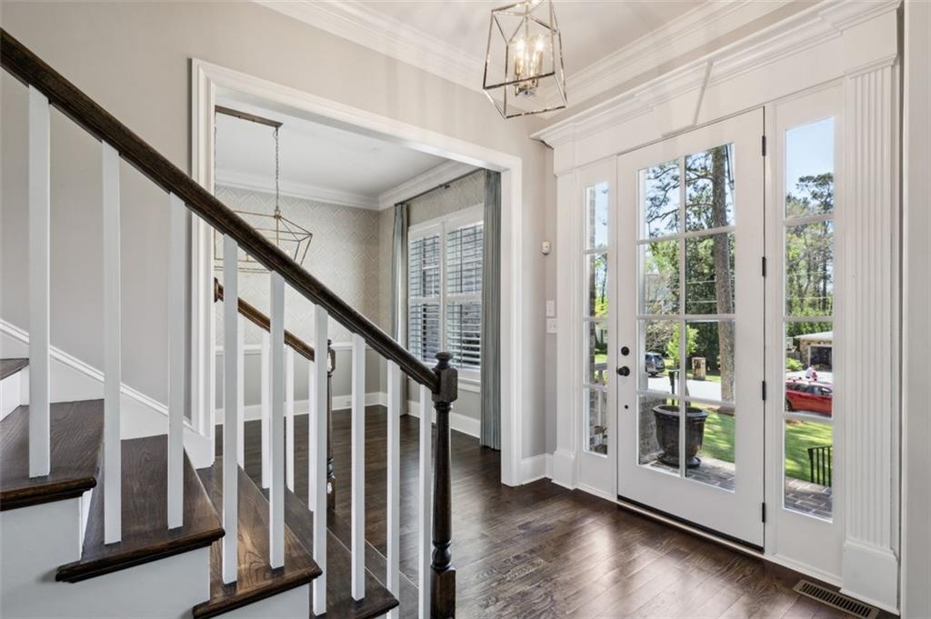 2687 Ashford Road, Brookhaven, Georgia image 3